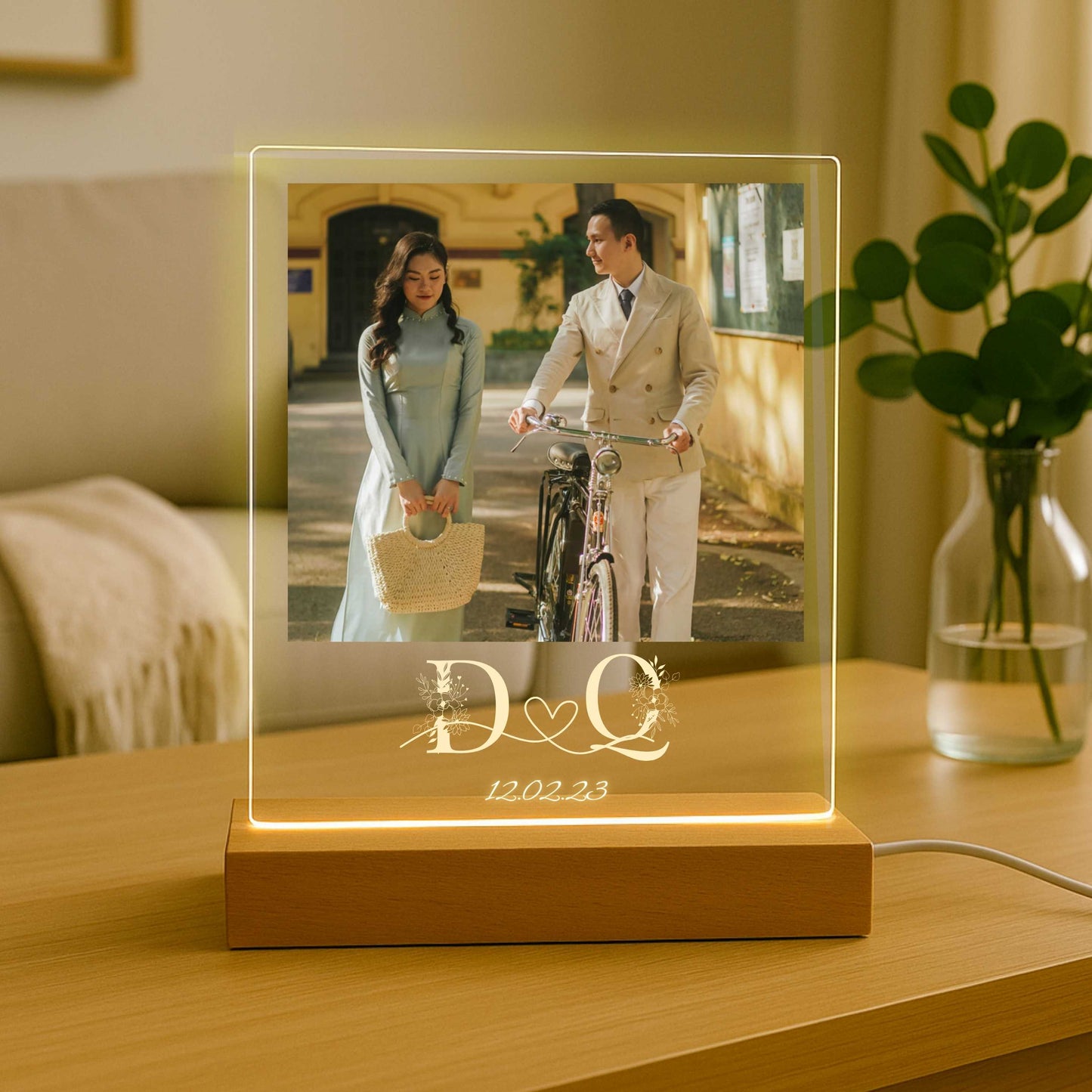 Đèn LED Acrylic Quà Tặng Sinh Nhật, Ngày Kỷ Niệm, Đám Cưới - Thiết kế Đèn Ngủ Kiến Tạo không Gian Riêng
